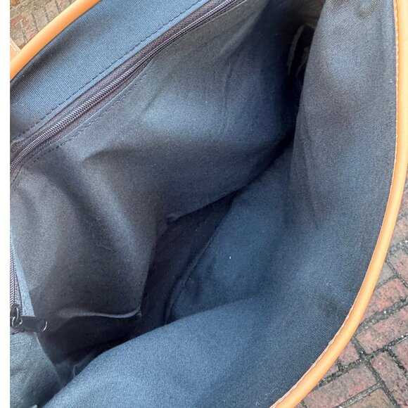 Esprit Tan Leather Messenger Laptop Bag - Picture 7 of 10